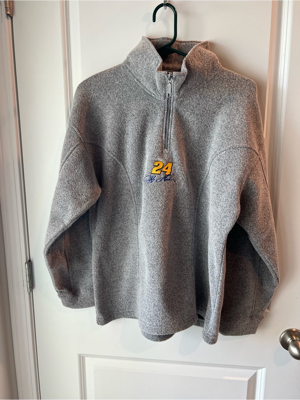 Chase Authentics Jeff Gordon Gray Quarter-Zip Pullover with Embroidered 24. L